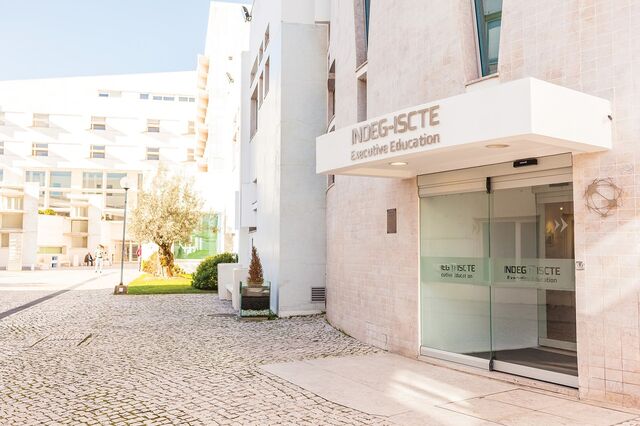 ISCTE encaixa 10 mil euros com congresso do Partido Socialista Europeu