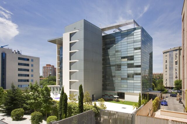 Sonae vai abrir primeira sede em Espanha e junta 400 colaboradores