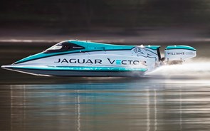 Jaguar fez o barco eléctrico mais rápido do mundo