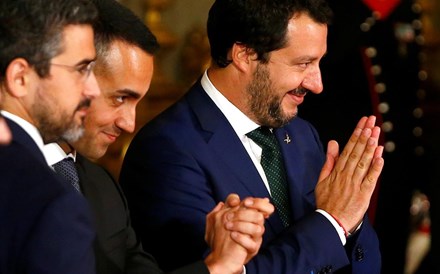 Rutura iminente no Governo italiano leva a subida dos juros da dívida