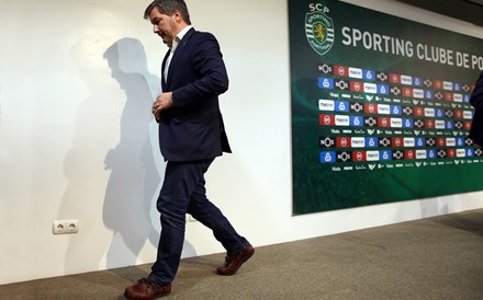 Acções do Sporting tropeçam 6% após anúncio de novas rescisões