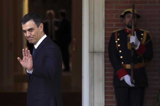 PSOE consolida liderança e PP ganha vantagem sobre Cidadãos