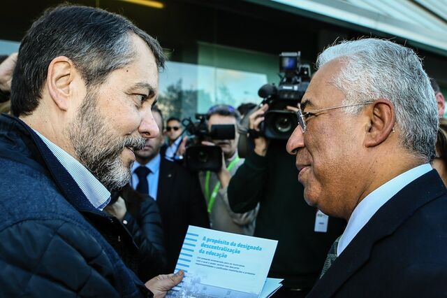 Governo e professores separados por 400 milhões de euros