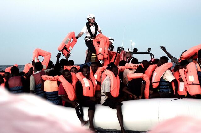 Espanha recebe 629 migrantes rejeitados por Itália e Malta