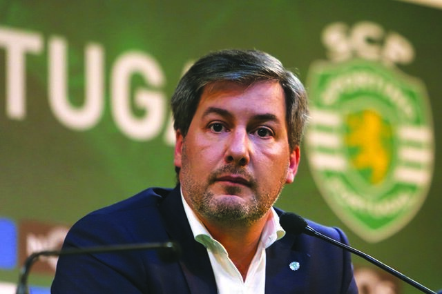 Sporting confirma rescisão de Rúben Ribeiro 