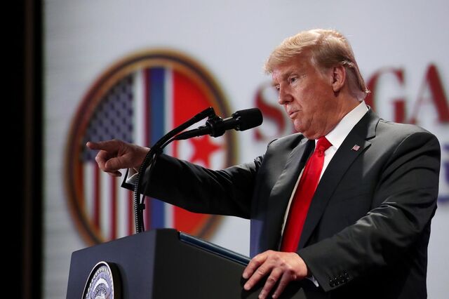 Trump diz que UE é 'tão má como a China' nas relações comerciais com os EUA