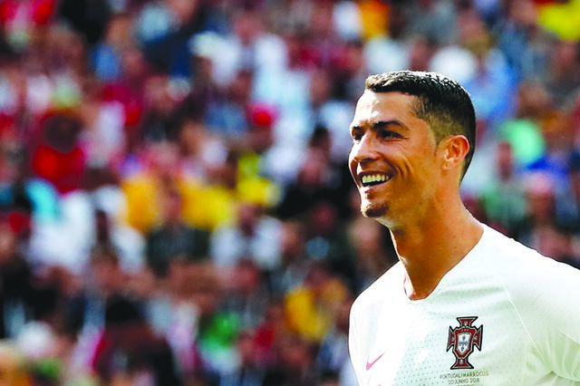 Ronaldo assina com a Juventus nos próximos dias