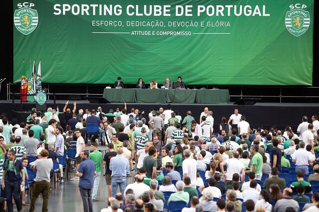 Acções do Sporting sobem 9,86% com 100 títulos negociados após destituição de Bruno de Carvalho