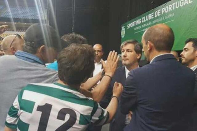 Bruno de Carvalho explica os motivos que o levam a impugnar a AG