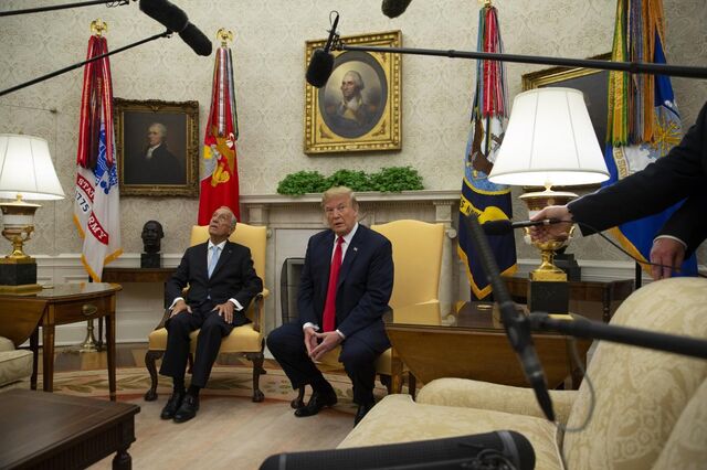 'Vai-se encontrar com Juncker, isso são boas notícias', diz Marcelo a Trump