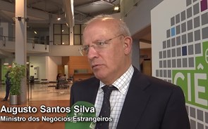 Santos Silva afasta crescimento de 'preconceitos anti-imigração' em Portugal