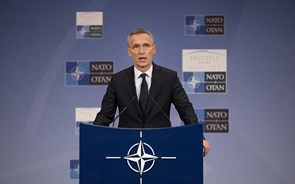Secretário-geral da NATO diz que paz não pode ser 'ditada pela Rússia'