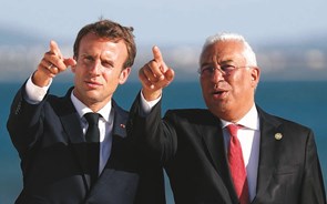 António Costa encontra-se hoje com Emmanuel Macron em Paris