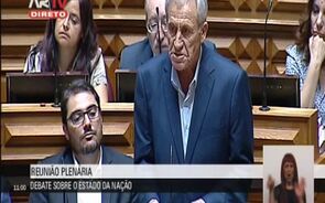 Jerónimo de Sousa confronta Costa: 'Quer levar mais longe medidas positivas, ou travar o passo?'