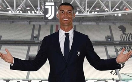 Cristiano Ronaldo entre os nomeados para o prémio The Best