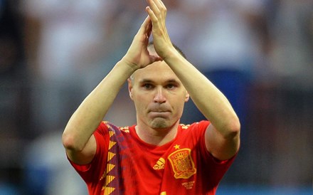 Aposta vinícola de Iniesta prospera após despedida da selecção espanhola