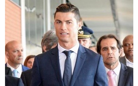 Saída de Ronaldo transforma Liga espanhola em 'one Messi show'