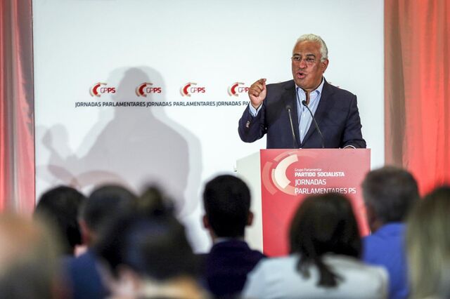 Costa: 'Geringonça' tem de concluir legislatura para continuar na próxima   