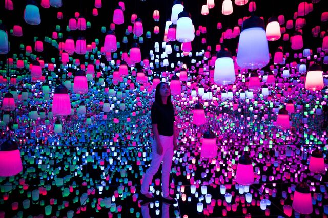 Tóquio apresenta o primeiro museu de arte totalmente digital e psicadélico