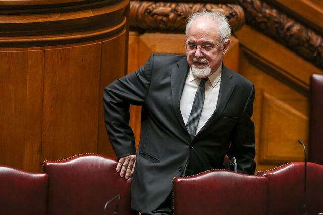 Vieira da Silva defende alterações nos futuros aumentos das pensões