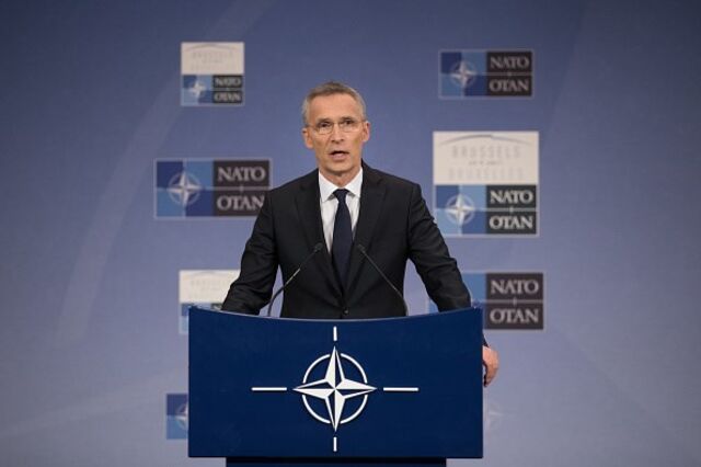 Secretário-geral da NATO diz que paz não pode ser 'ditada pela Rússia'