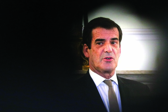 Câmara do Porto não reconhece autoridade à DGS e rejeita cerco sanitário