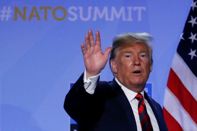 Trump acusa ex-advogado Michael Cohen de 'inventar histórias'