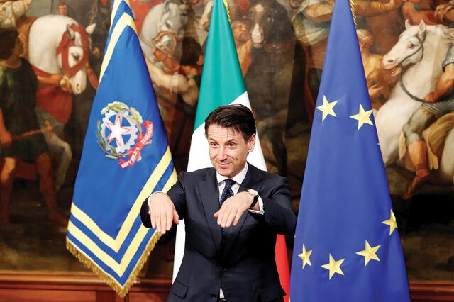 Parlamento italiano aprova primeira reforma do novo Governo no mercado de trabalho