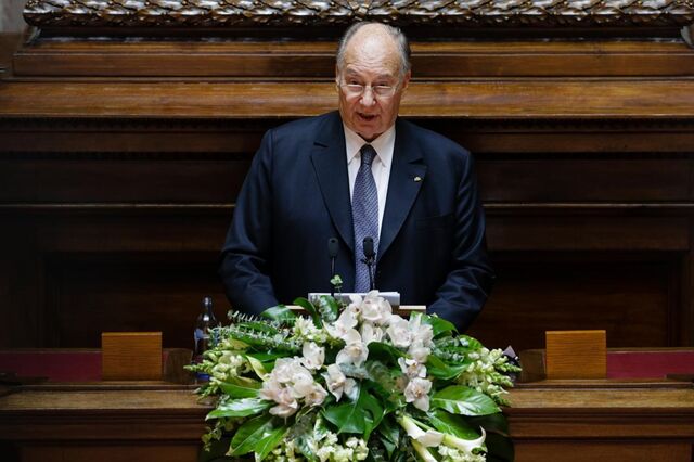Morreu Aga Khan, líder dos muçulmanos xiitas ismailis