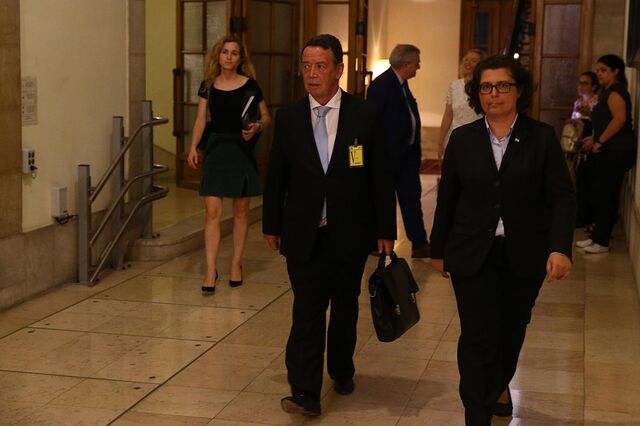 Pinho só é ouvido por deputados a 20 de Dezembro. Comissão às rendas da energia suspensa
