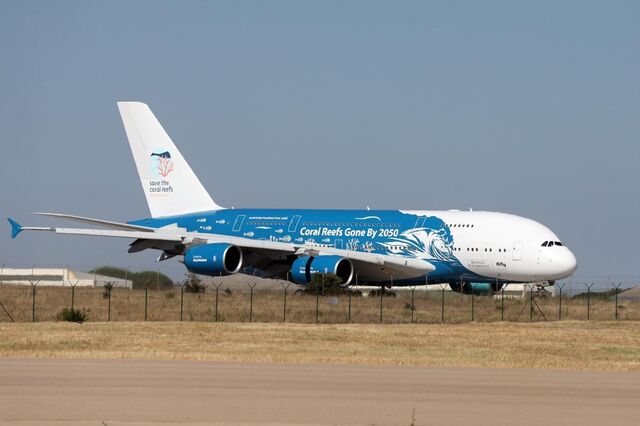 A380 da Hi Fly aterra em Beja