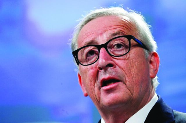 Juncker: Comissão tem pronto cenário de 'não acordo' no Brexit. Divulga-o dia 19
