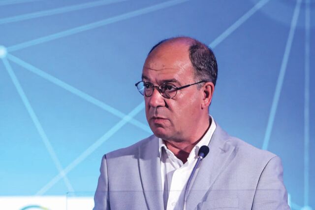 Câmara de Cascais isenta feirantes de taxas e compra os seus produtos alimentares 
