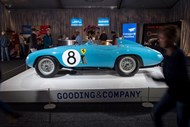 Um Ferrari 500 Mondial Series II, de 1955, pronto para ser leiloado na Gooding & Co. 