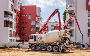 Empresas exigem mais peso e menos descanso nas betoneiras
