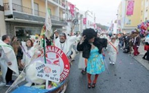 Primeiro-ministro concede tolerância de ponto na terça-feira de Carnaval