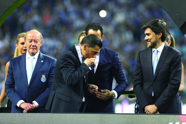 Direitos do Sporting e Porto mudam de mãos, mas ficam na Sport TV