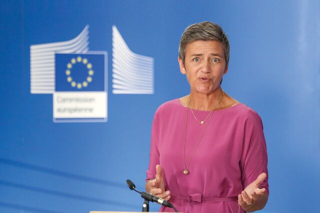 Bruxelas prepara multas de mil milhões à BMW, Daimler e Volkswagen
