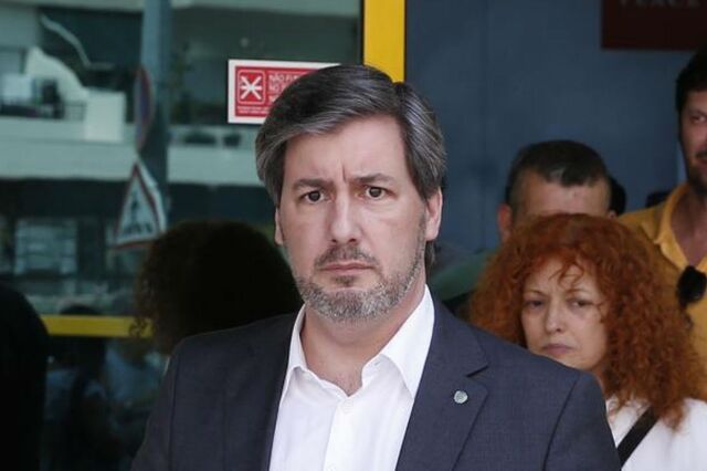 'Sousa Cintra não quer palhaçada? Vou mostrar fotos dele no meu casamento'