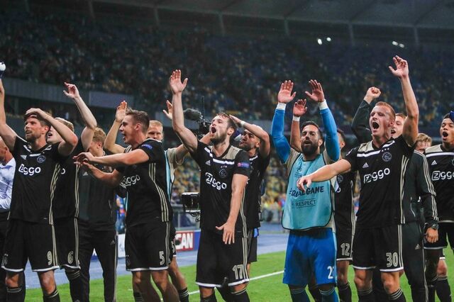 Ajax sobe para máximos de 20 anos após regresso à Liga dos Campeões