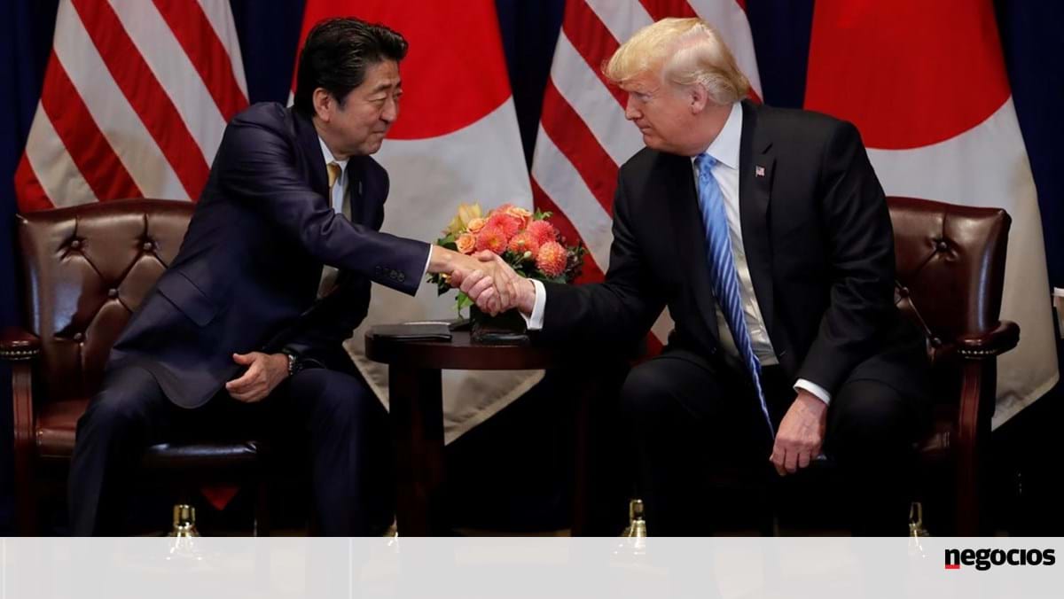 トランプ大統領、日本との暫定貿易協定を発表 – 政治