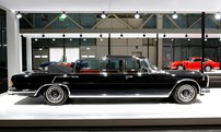 Mercedes Benz 600 Pullman Landaulet limousine