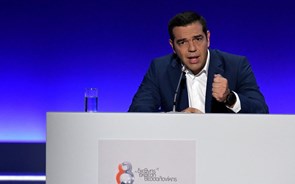 Tsipras garante à justa governação até às eleições de outubro