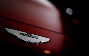 Aston Martin arrecada 150 milhões com emissão de dívida