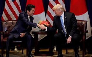 Trump anuncia acordo de princípio com Japão sobre comércio