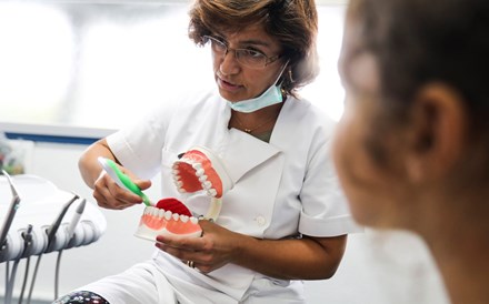 Santa Casa abre centro gratuito de saúde oral para crianças a 19 de agosto