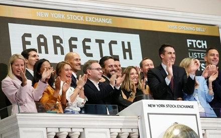 Farfetch escala 13% apesar das perdas. Vendas dispararam 71%