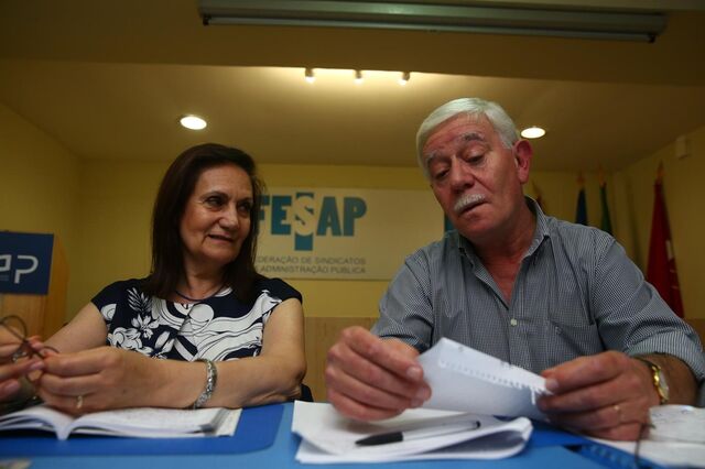 Governo quer travar novas progressões na Função Pública