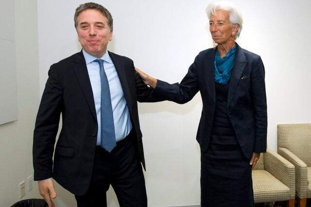 Argentina quer que FMI aumente apoio financeiro 
