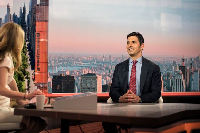 Um mês infernal em Wall Street: sem comer, sem dormir e sem família